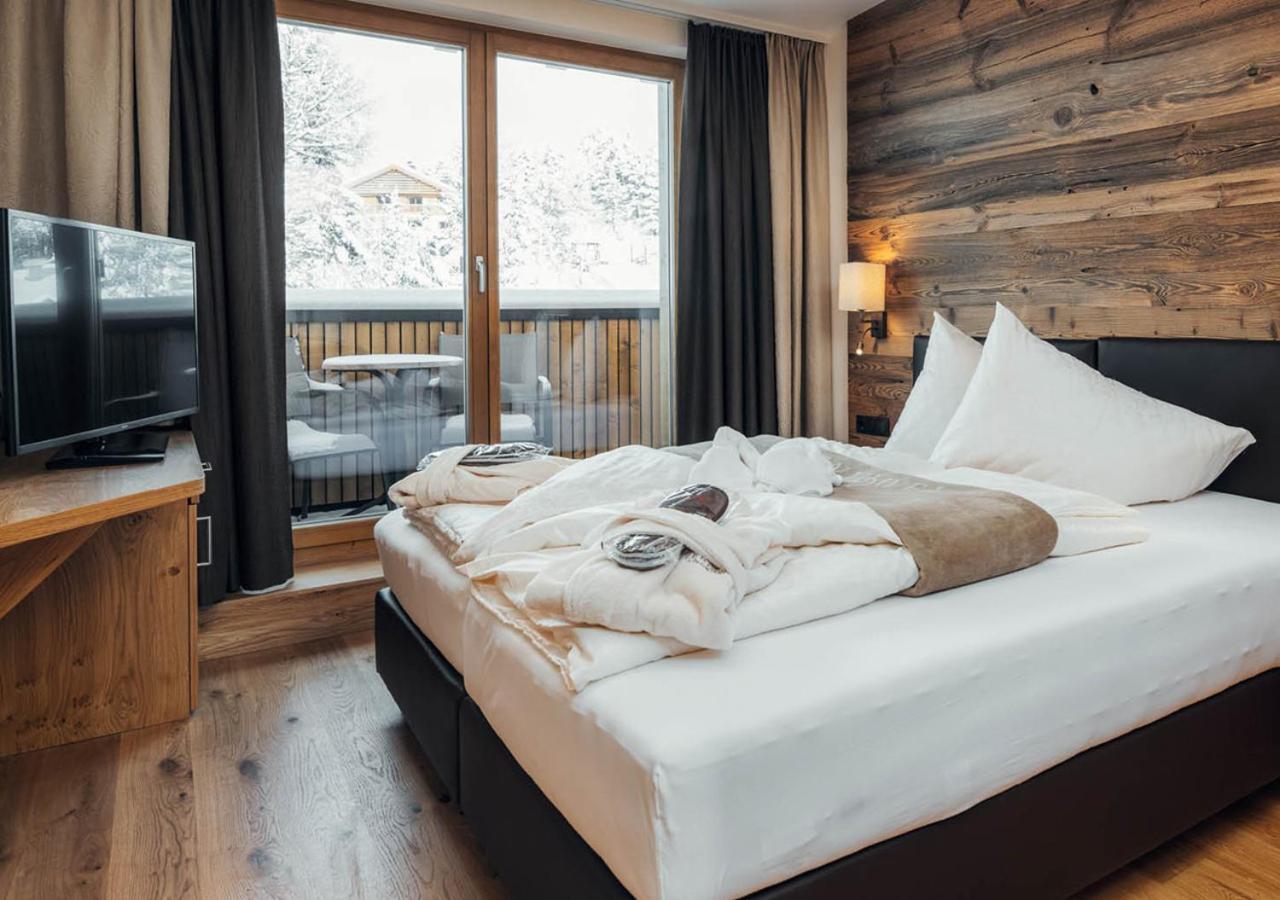 Hotel Garni Alpenjuwel Residenz Serfaus Oda fotoğraf
