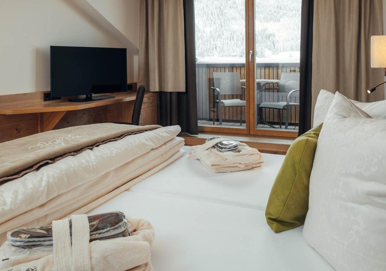 Hotel Garni Alpenjuwel Residenz Serfaus Oda fotoğraf